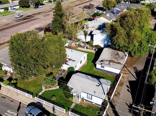 2336 U St, Merced, CA 95340