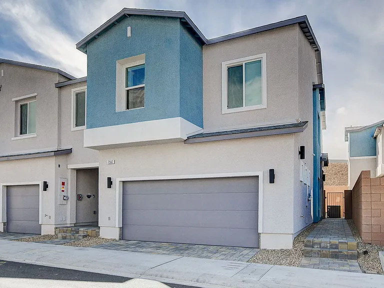 Elevate Townhomes — Photo 40