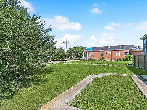 3rd image of 2405 Saint Roch Ave