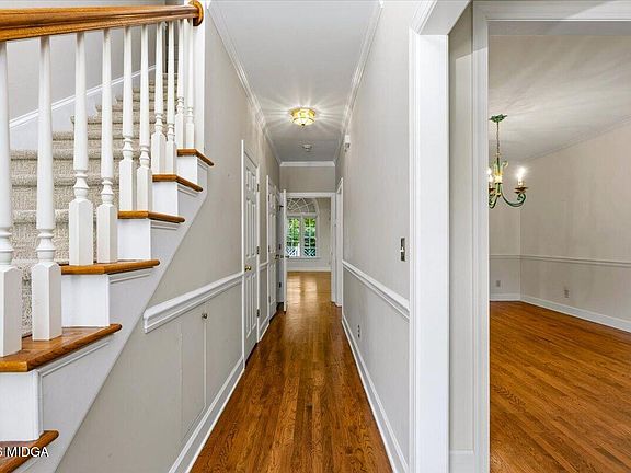 3rd image of 162 Brookstone Ct