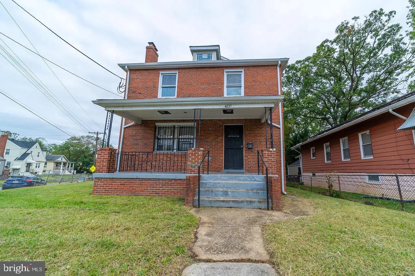 4237 Alabama Ave SE photo 1