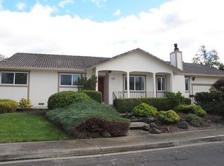 6356 San Francisco Ct, Rohnert Park, CA 94928