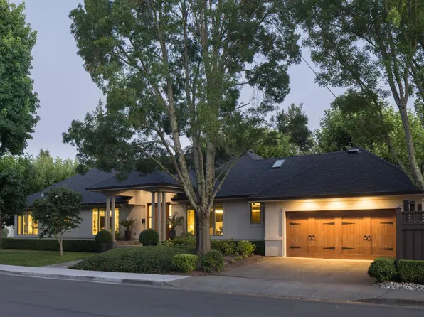 233 Chase Street, Sonoma, CA 95476