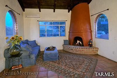3rd image of 9380 N Calle El Milagro