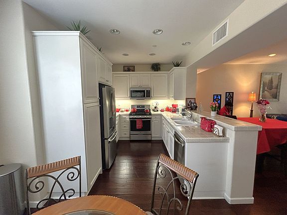 2nd image of 17871 Shady View Dr Unit 603