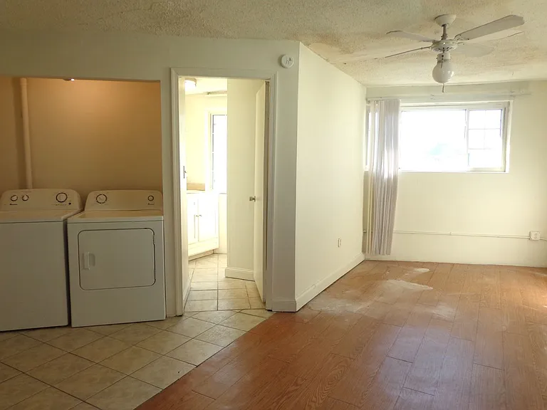 2020 E Ocean View Ave — Photo 26