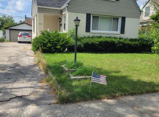 1456 Heidorn Ave, Westchester, IL 60154