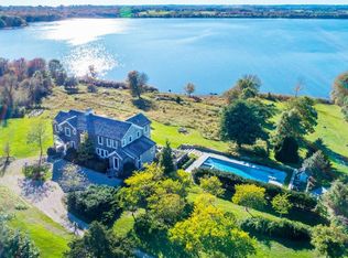 61 Burchard Ave, Little Compton, RI 02837