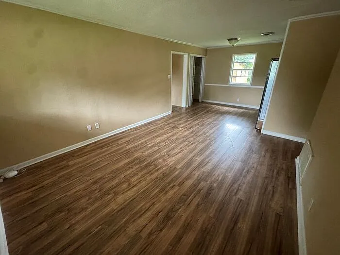 3508 Spruce Ave SW — Photo 14