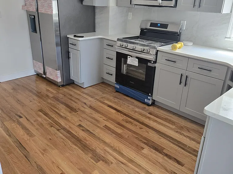 19 Oak St #2 — Photo 8