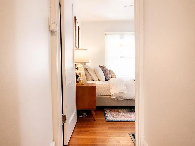 4607 Cambridge St — Photo 25