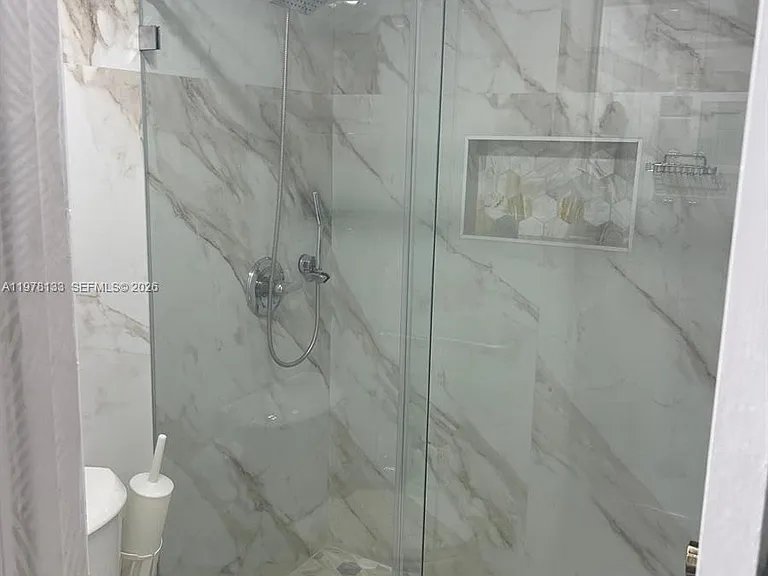 900 Saint Charles Pl #316 — Photo 53
