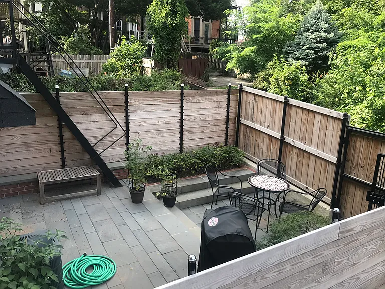 1215 John St #2 — Photo 23