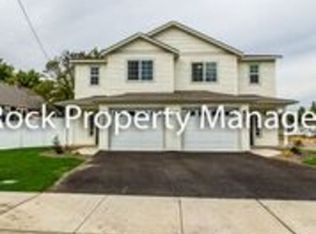 2009 N Flora Rd, Greenacres, WA 99016