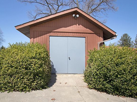 5th image of 1601 Westwind Ct