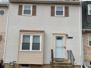 3026 Southern Elm Ct, Fairfax, VA 22031
