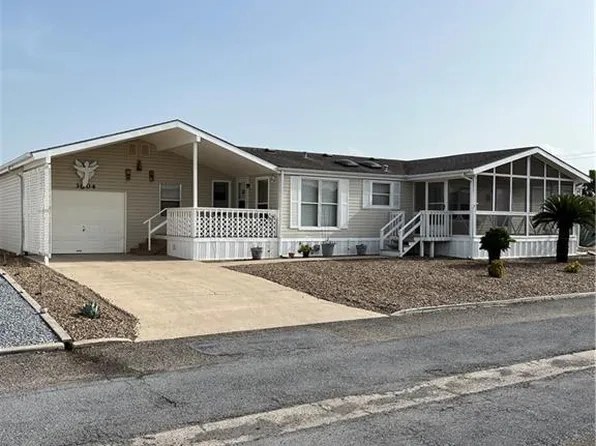 3004 San Jose Dr, Weslaco, TX 78596