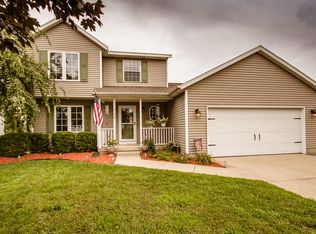 3106 Sunrise Ave, Holland, MI 49424