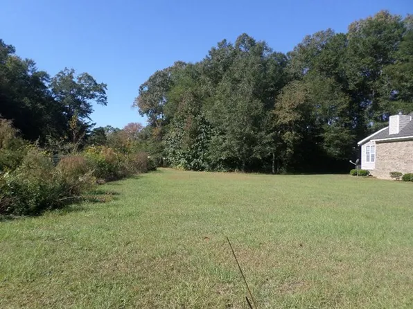 912 Parham Ln, Bainbridge, GA 39819