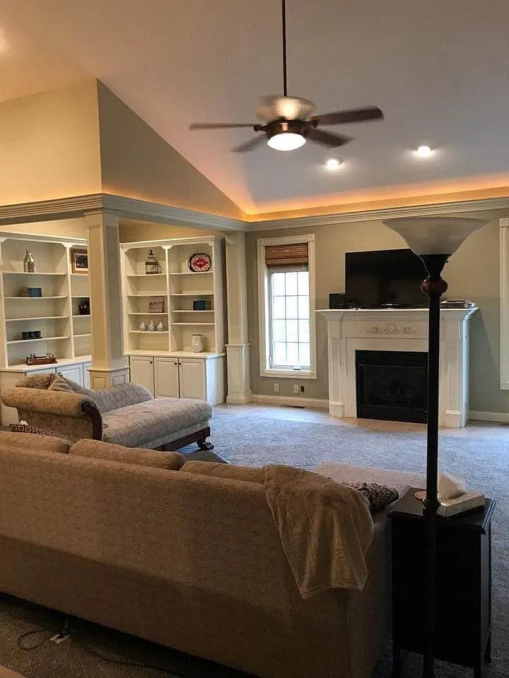 3 bed, 2200 sqft, $1,950 — Photo 1