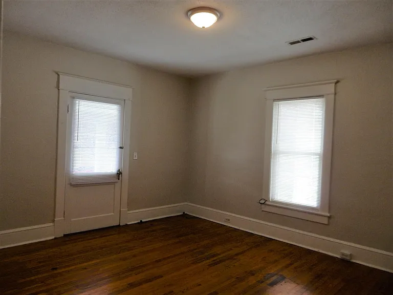 361 Elm Ave SW #2 — Photo 20