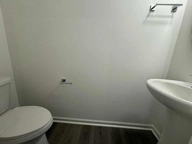 15 Saltford Ln #1 — Photo 11