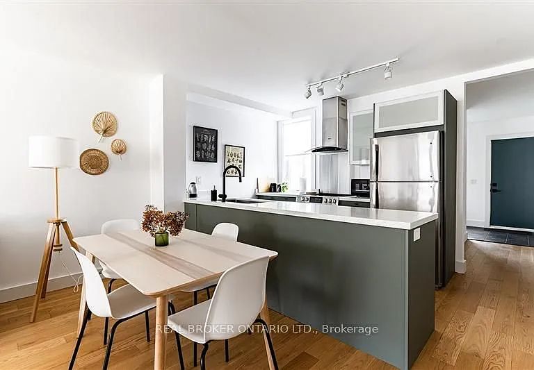 278 Campbell Ave #1 — Photo 8