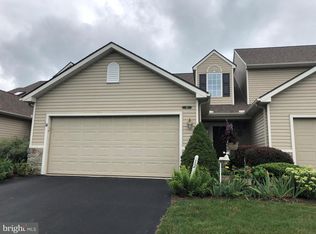 12 Gantz Mdws, Mount Joy, PA 17552
