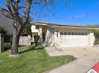 1325 N North Hills Dr, Upland, CA 91784