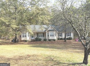 170 Ashley Trace Dr, Locust Grove, GA 30248