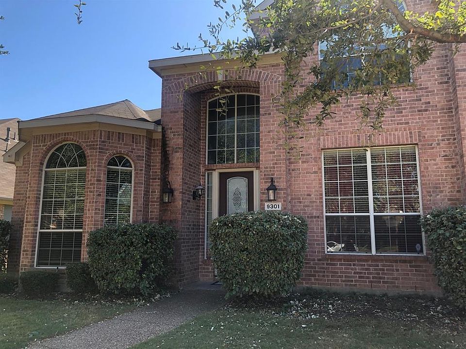 1st image of 9301 Sterling Gate Dr