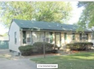 512 Saint Marys Ave, Springfield, IL 62702