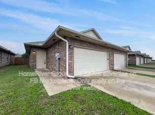 200 Ashley Dr, Edmond, OK 73003