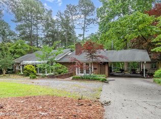306 Selkirk Trl, Southern Pines, NC 28387
