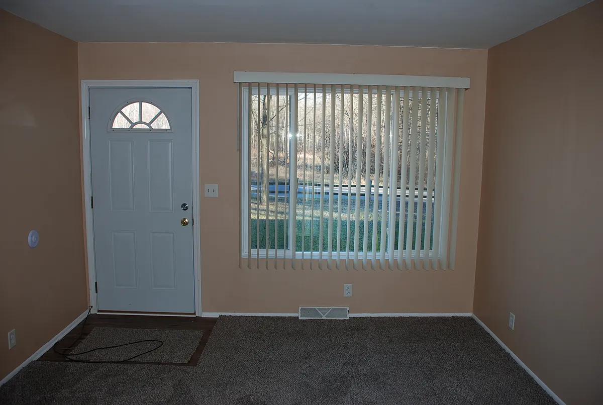 Building Photo - 5062 Oakpoint Rd
