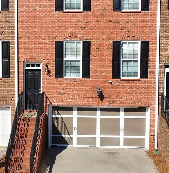 2249 Ewell Park Dr — Photo 1