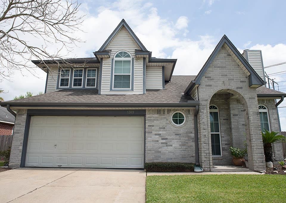 1st image of 1309 Carefree Dr
