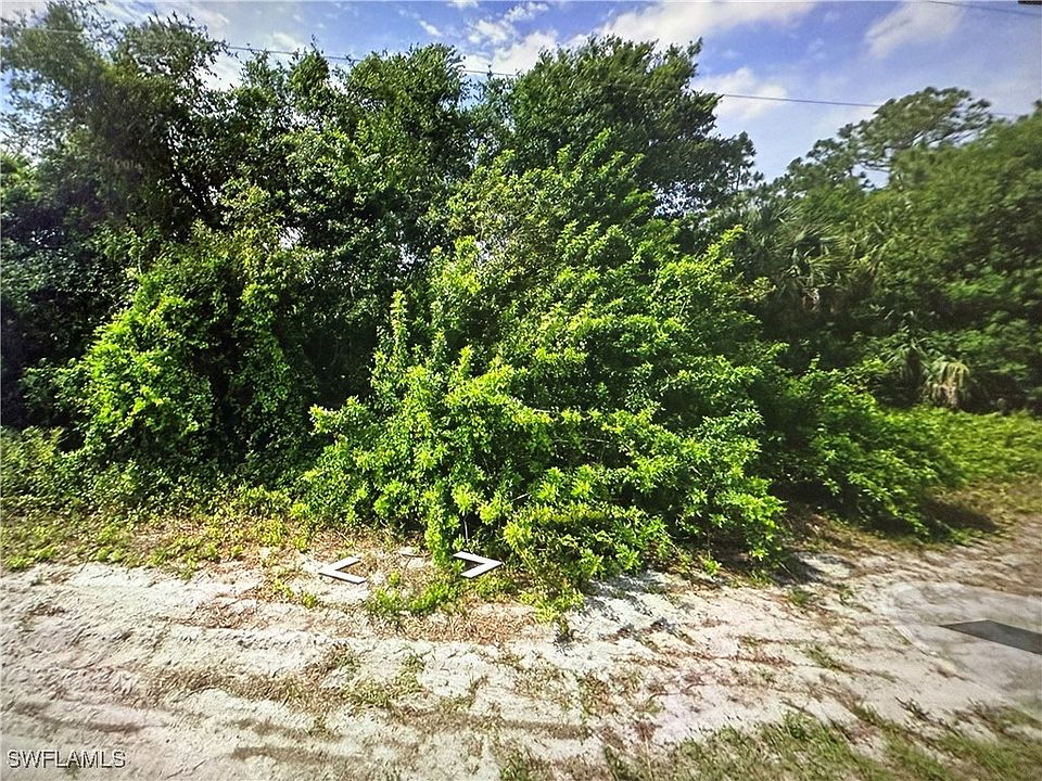 1st image of 1244 Echard St E