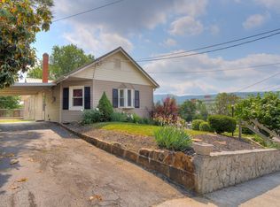 512 N Washington Ave, Pulaski, VA