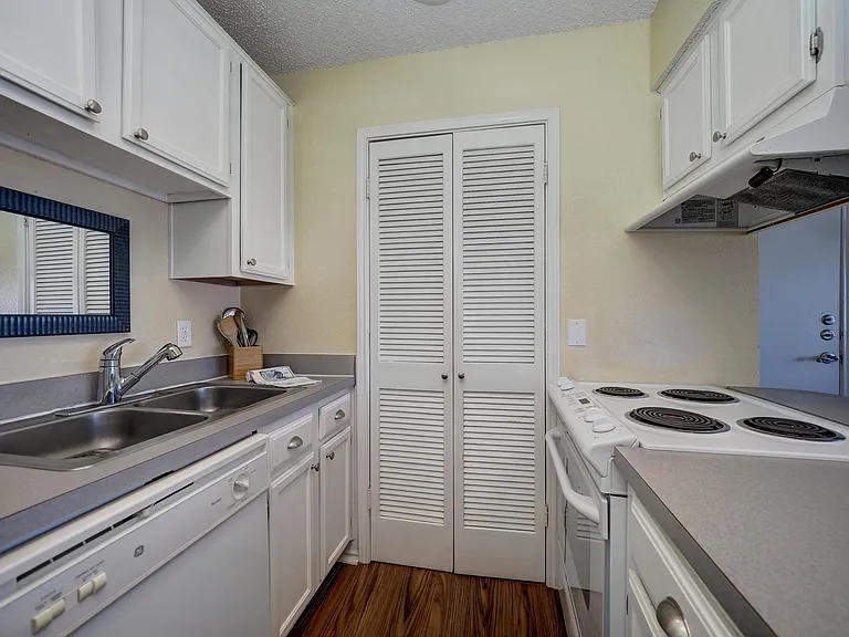 14721 Whitecap Blvd #381 — Photo 9