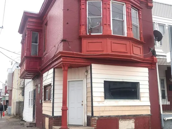 165 N 62nd St, Philadelphia, PA 19139