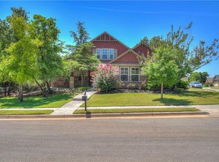 4924 Leaves Of Grass Ln, Edmond, OK 73034