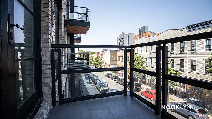 Rented by Nooklyn NYC LLC | media 13