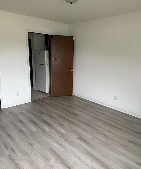 1201 Dixon Rd — Photo 6