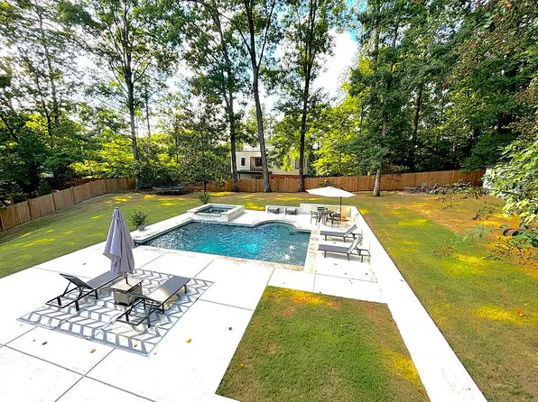2522 Wawona Dr, Atlanta, GA 30319