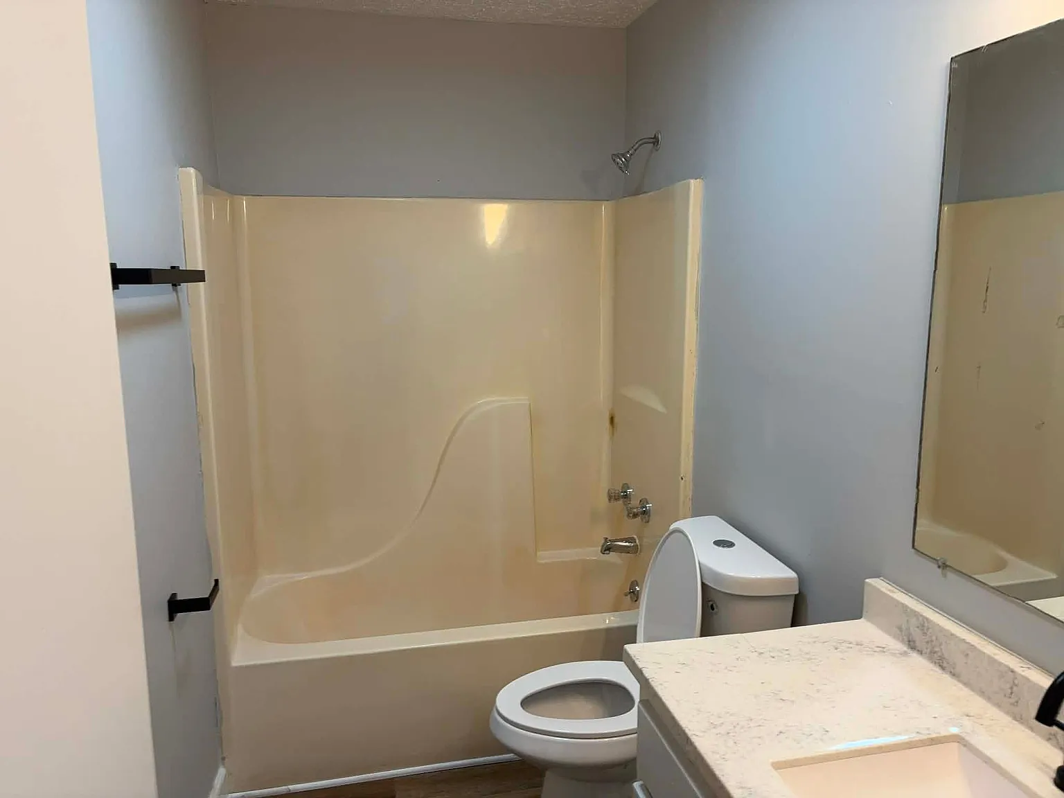 938 Norris St Brownsville - Unit 1 — Photo 4