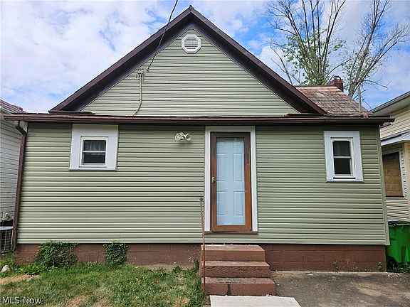 3rd image of 610 Trenton Ave