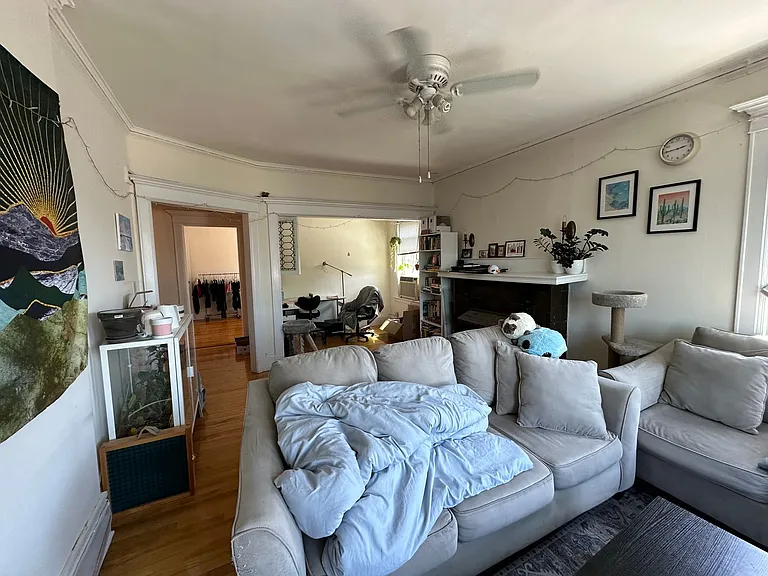 1277 Commonwealth Ave — Photo 3