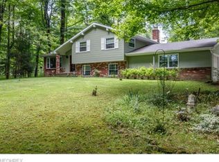 14701 Georgia Rd, Middlefield, OH 44062