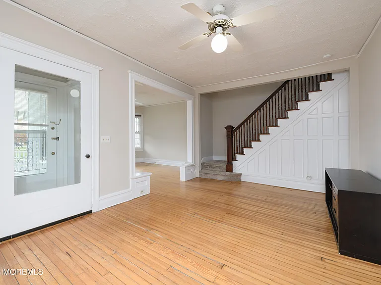 64 Harding Rd — Photo 5